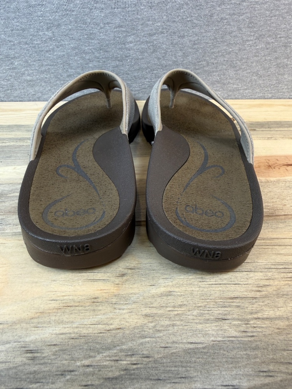 Abeo Leather Flip Flops Thong light Gray Sandals Womens Size 8 Great Condition! - Picture 7 of 15